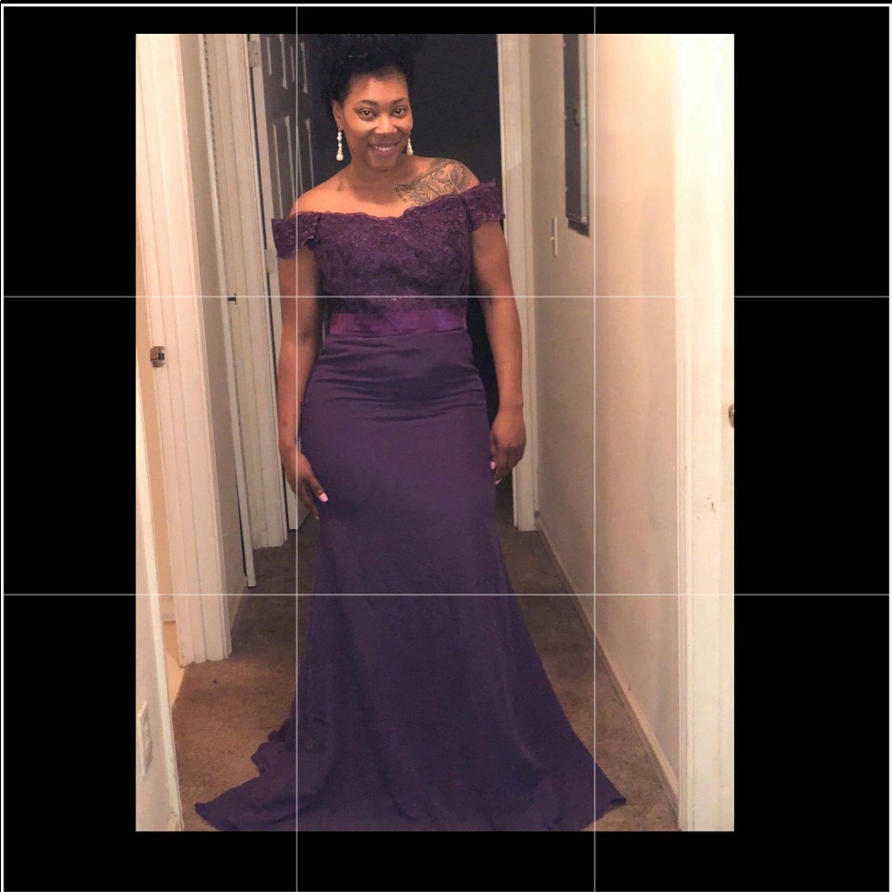 Bridesmaid/Formal event/Prom evening gown